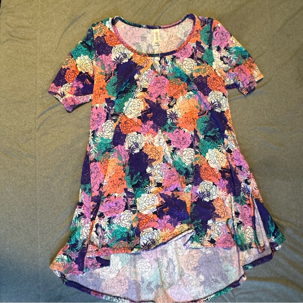 Lularoe Perfect tee